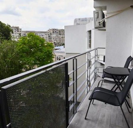 Apartament De Lux Bacau Bagian luar foto